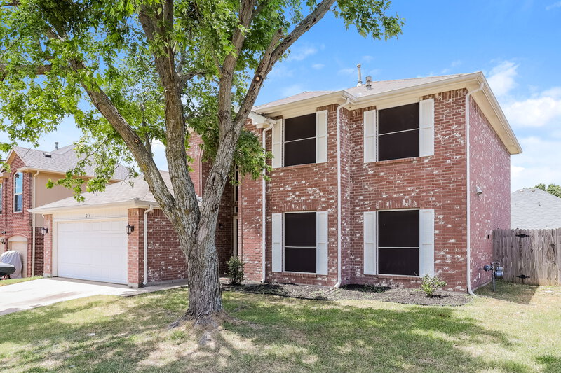 2,445/Mo, 214 Layman Dr Cedar Hill, TX 75104 Front View