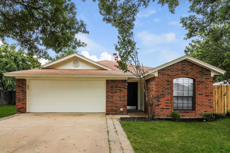 1,980/Mo, 907 Park Place Boulevard Midlothian, TX 76065 External View