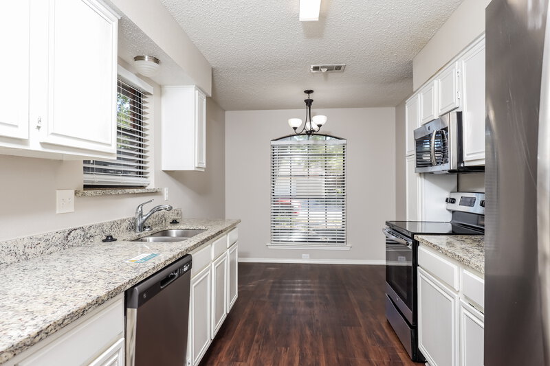 1,980/Mo, 907 Park Place Boulevard Midlothian, TX 76065 Misc View 4