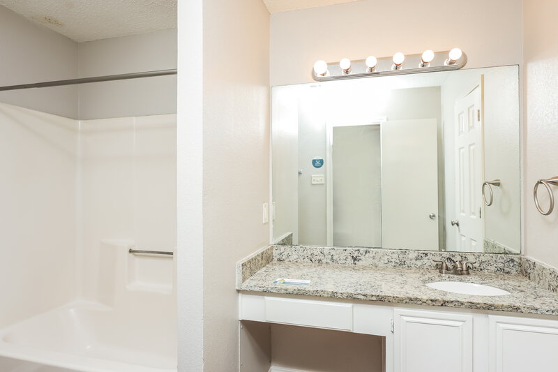1,980/Mo, 907 Park Place Boulevard Midlothian, TX 76065 Misc View 8