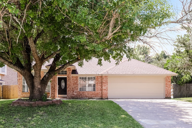 2,200/Mo, 817 Clover Hill Lane Cedar Hill, TX 75104 External View