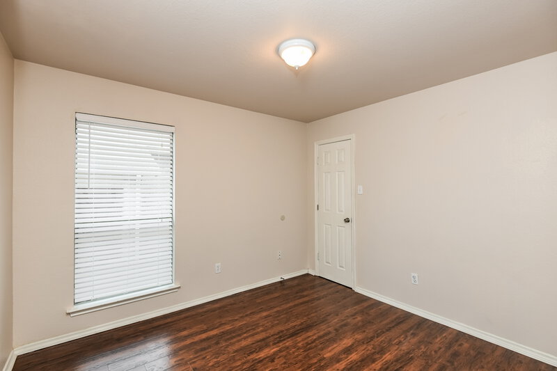 2,215/Mo, 1127 Kielder Court Fort Worth, TX 76134 Bedroom View 2