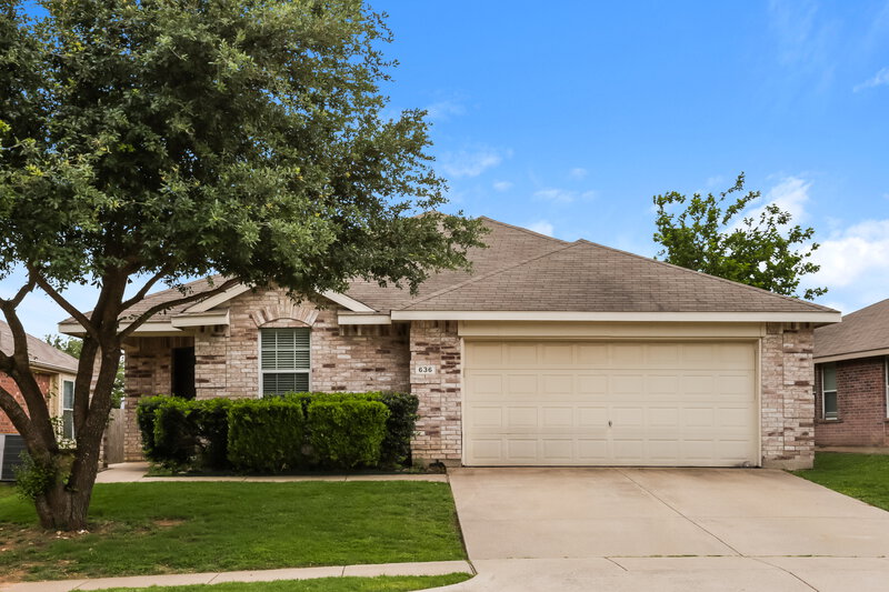 2,055/Mo, 636 Horn Street Crowley, TX 76036 External View