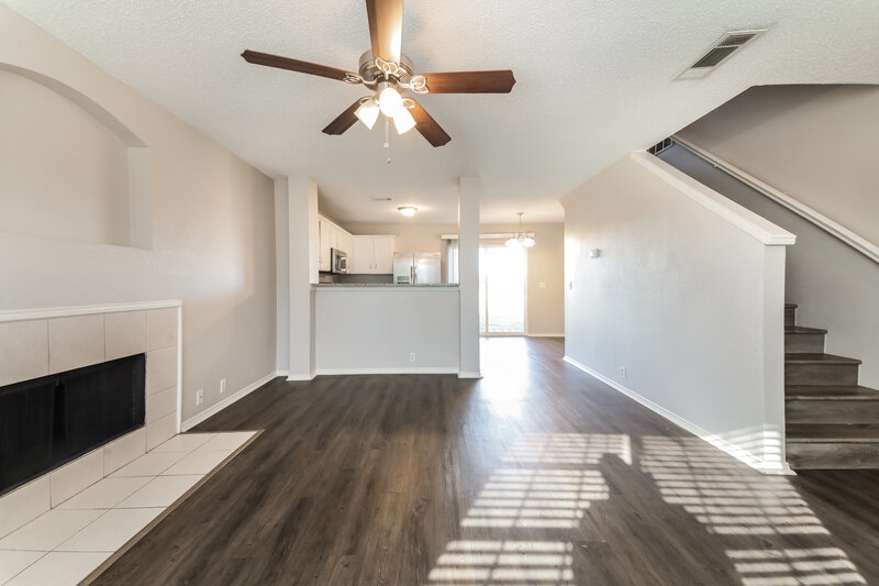 2,060/Mo, 237 Yale Blvd Glenn Heights, TX 75154 Living Room View 2