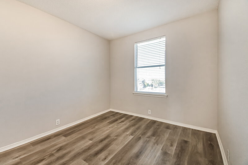 2,060/Mo, 237 Yale Blvd Glenn Heights, TX 75154 Bedroom View 3