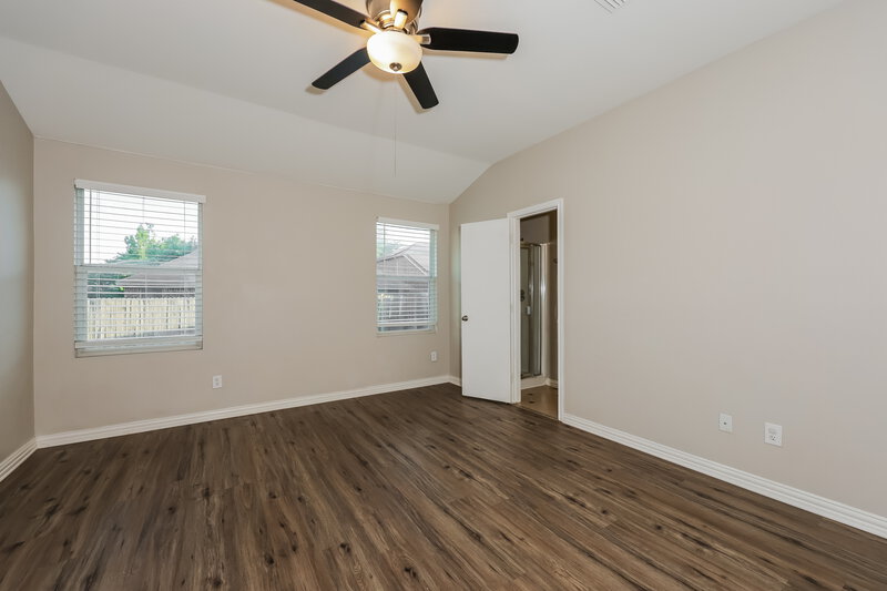 2,020/Mo, 573 Creekbend Street Crowley, TX 76036 Main Bedroom View