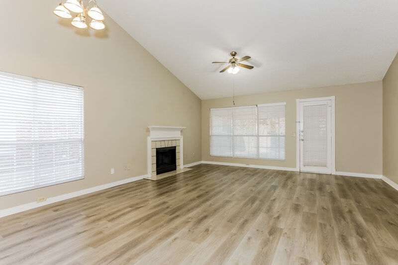 2,930/Mo, 7024 Wooddale Drive Watauga, TX 76148 Living Room View 3