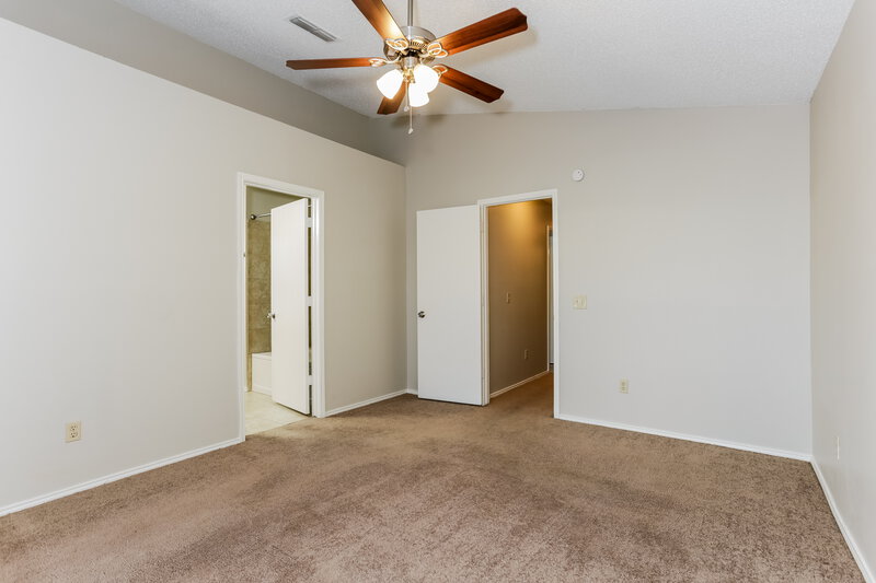 2,930/Mo, 7024 Wooddale Drive Watauga, TX 76148 Main Bedroom View 2