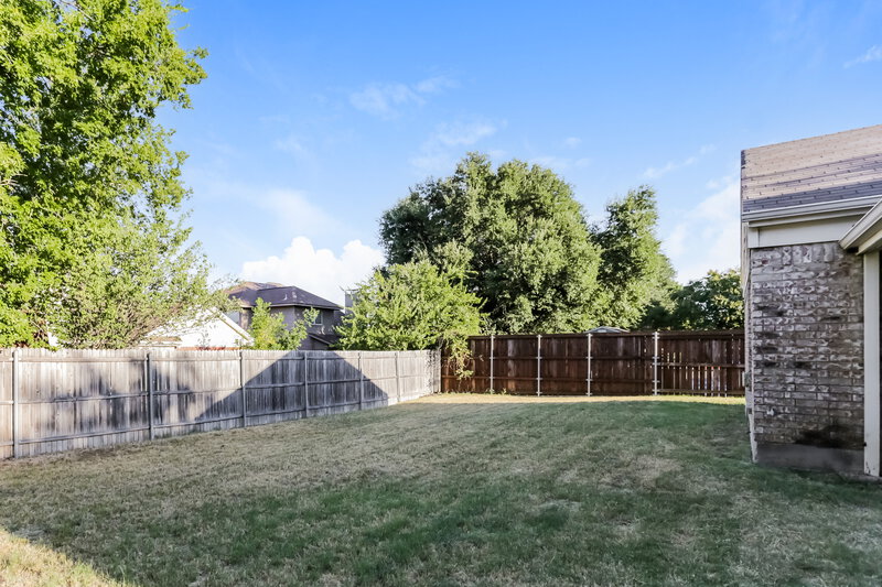 2,930/Mo, 7024 Wooddale Drive Watauga, TX 76148 Backyard View