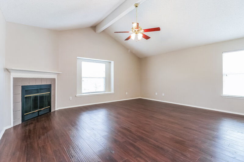 2,060/Mo, 5009 Cedar Springs Drive Fort Worth, TX 76179 Living Room View 5
