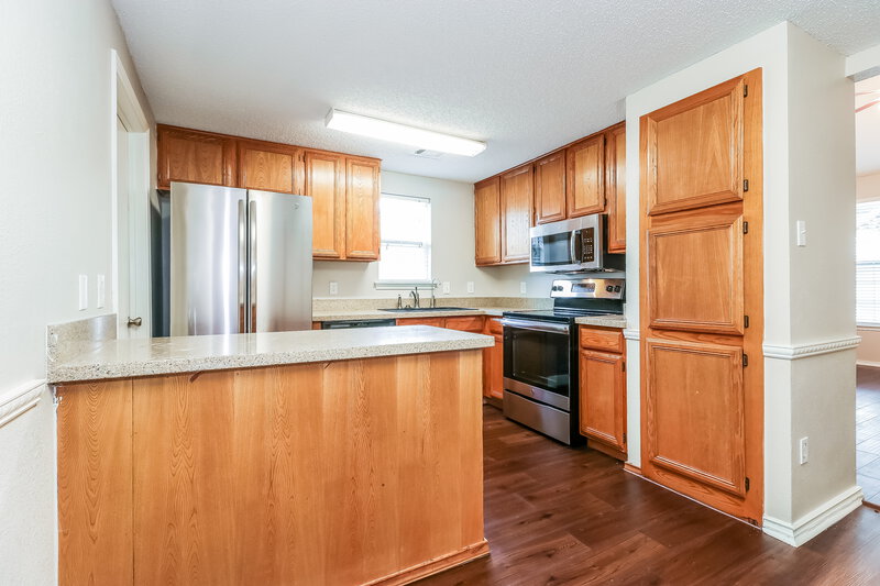 2,060/Mo, 5009 Cedar Springs Drive Fort Worth, TX 76179 Kitchen View