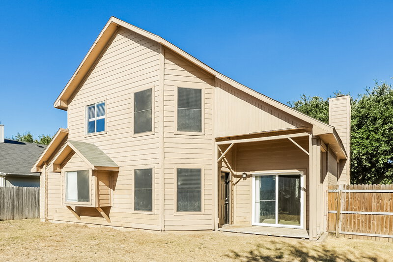 2,115/Mo, 8440 Auburn Drive Fort Worth, TX 76123 Rear View 2