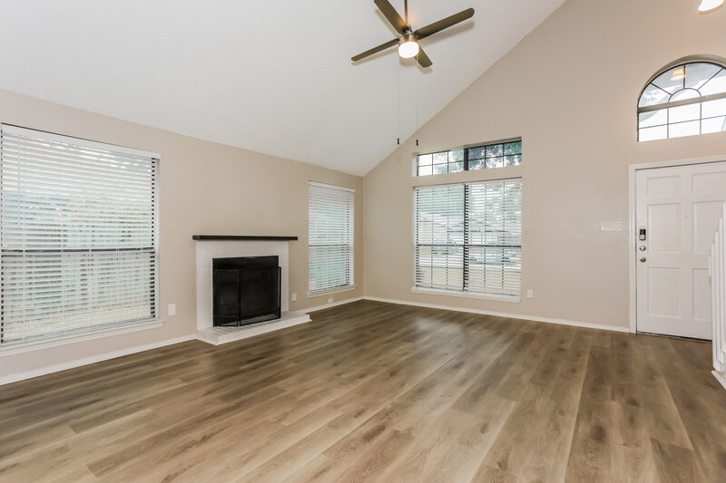 2,260/Mo, 6209 Mercedes Dr Arlington, TX 76001 Misc View