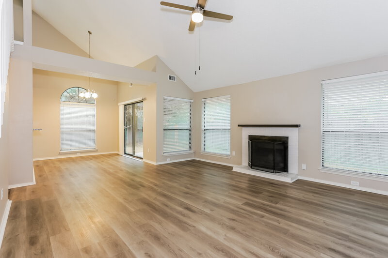 2,260/Mo, 6209 Mercedes Dr Arlington, TX 76001 Misc View 2