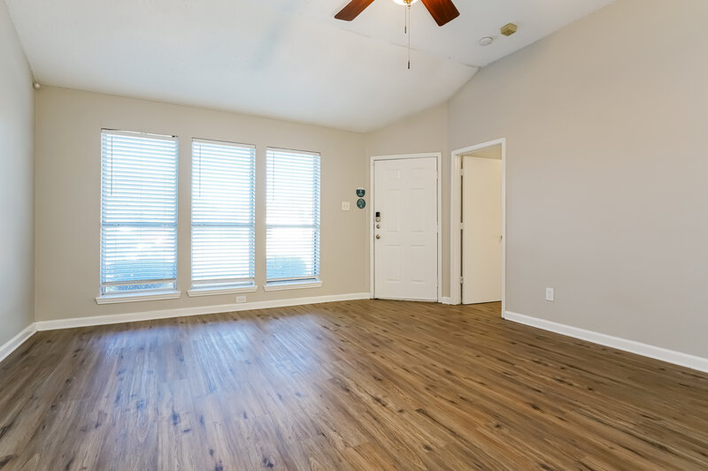 1,945/Mo, 8612 Garden Springs Drive Fort Worth, TX 76123 Misc View 3