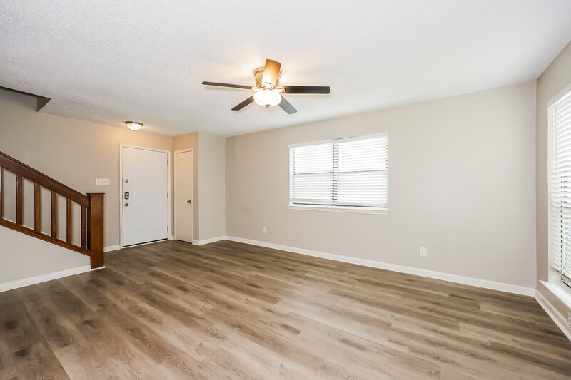 2,155/Mo, 1804 Lincolnshire Way Fort Worth, TX 76134 Living Room View 3