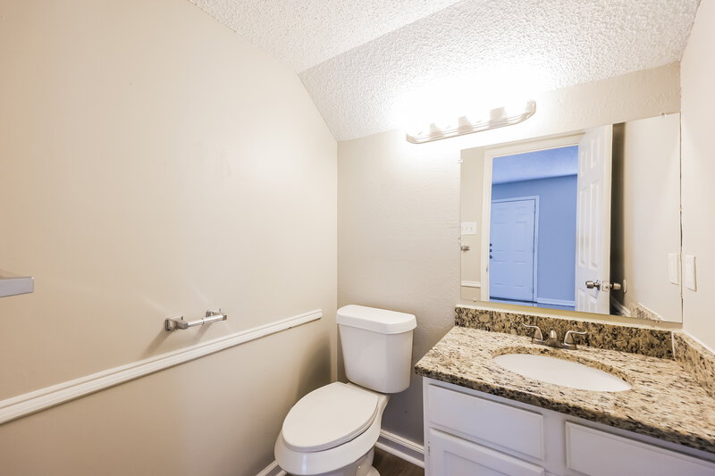 2,155/Mo, 1804 Lincolnshire Way Fort Worth, TX 76134 Bathroom View