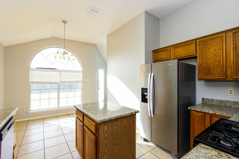 2,385/Mo, 810 Lovern St Cedar Hill, TX 75104 Kitchen View