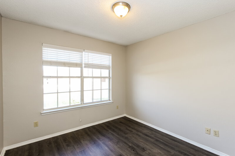 2,385/Mo, 810 Lovern St Cedar Hill, TX 75104 Bedroom View 3