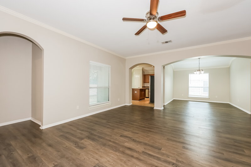 2,260/Mo, 115 Richard Lane Red Oak, TX 75154 Living Room View 2