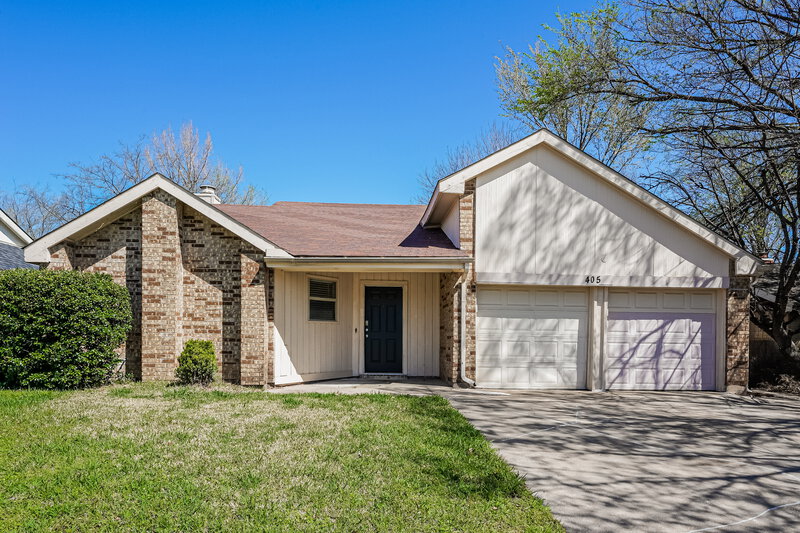 0/Mo, 405 Lemon Drive Arlington, TX 76018 External View