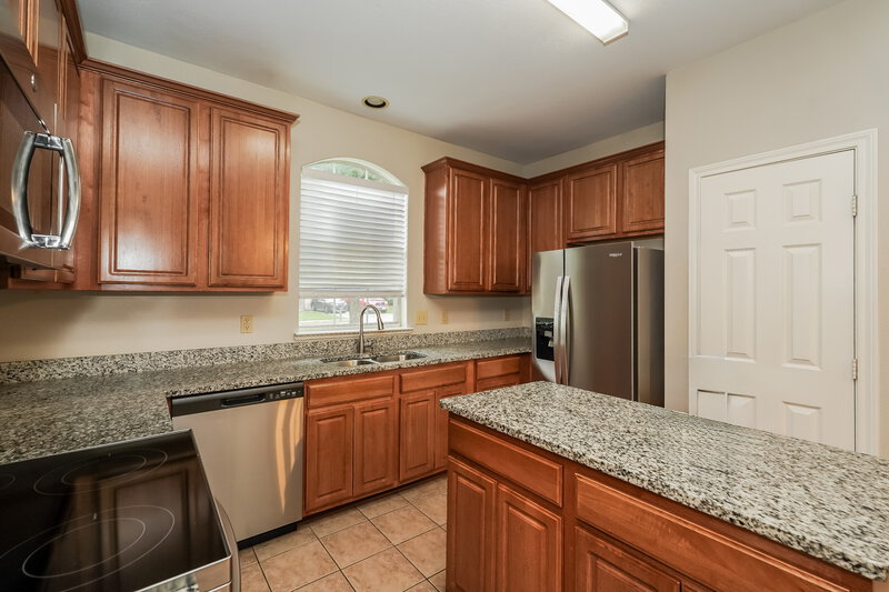 1,970/Mo, 1824 Alanbrooke Drive Fort Worth, TX 76140 Kitchen View