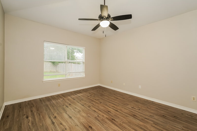 1,970/Mo, 1824 Alanbrooke Drive Fort Worth, TX 76140 Main Bedroom View 2