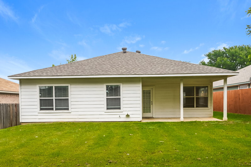 1,970/Mo, 1824 Alanbrooke Drive Fort Worth, TX 76140 Rear View
