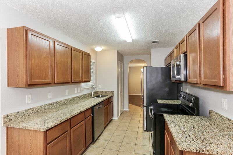 2,420/Mo, 705 Timber Trail Desoto, TX 75115 Kitchen View