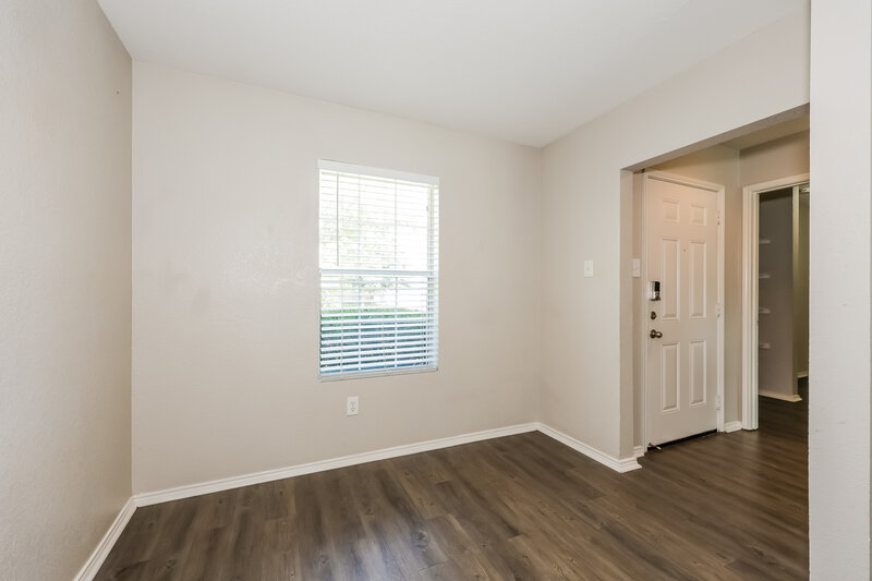 1,915/Mo, 1433 Royal Meadows Trail Fort Worth, TX 76140 Dining Room View