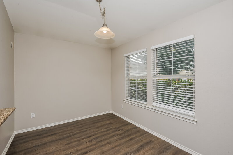 1,845/Mo, 3301 Royal Crest Drive Fort Worth, TX 76140 Dining Room View