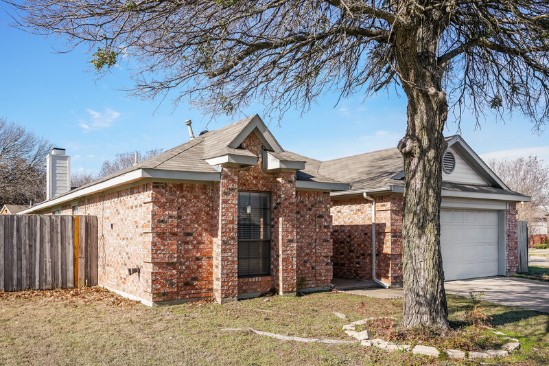 2,645/Mo, 304 Pinnacle Drive Cedar Hill, TX 75104 Front View