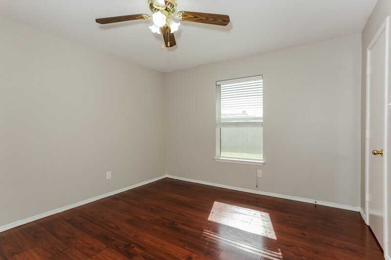2,050/Mo, 1101 Castleman Drive Cedar Hill, TX 75104 Bedroom View 2