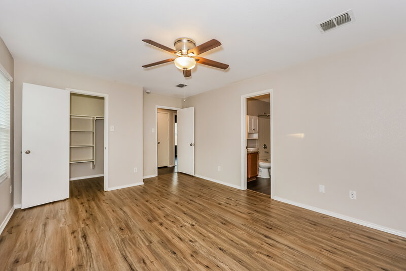 1,760/Mo, 1329 Castle Ridge Road Fort Worth, TX 76140 Main Bedroom View 2