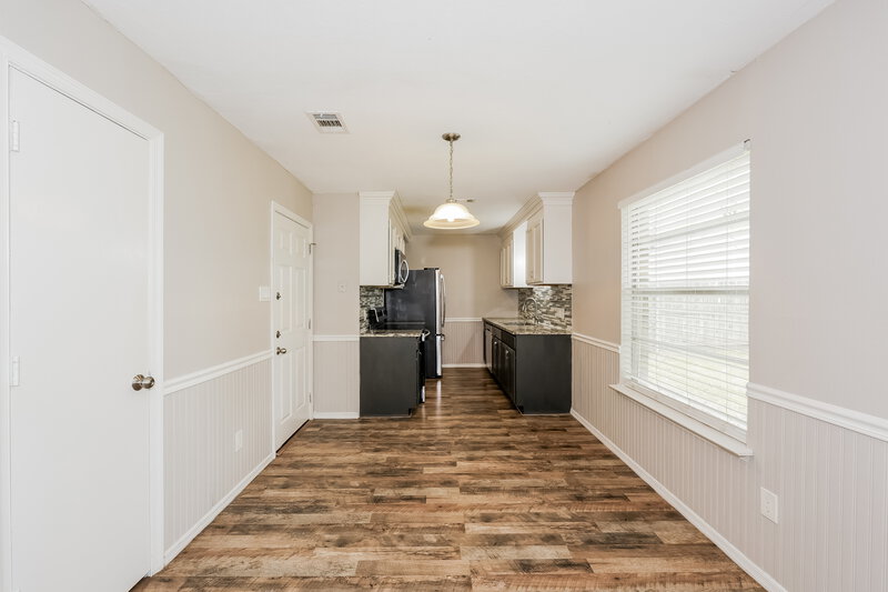 1,835/Mo, 812 Lynne Lane Burleson, TX 76028 Dining Room View