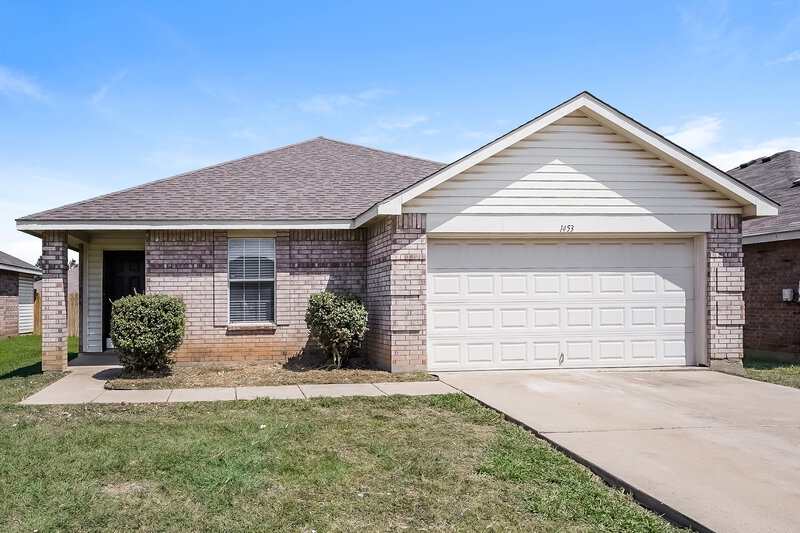 1,840/Mo, 1453 Castle Ridge Road Fort Worth, TX 76140 External View