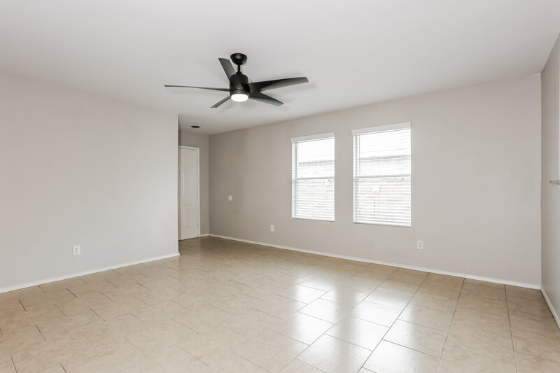 1,985/Mo, 1453 Castle Ridge Road Fort Worth, TX 76140 Living Room View 3