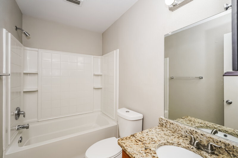 1,840/Mo, 1453 Castle Ridge Road Fort Worth, TX 76140 Bathroom View