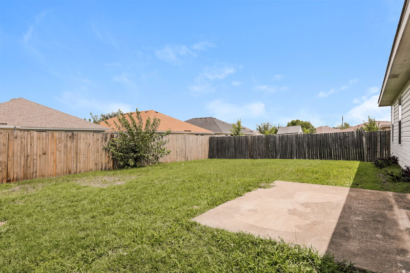 1,985/Mo, 1453 Castle Ridge Road Fort Worth, TX 76140 Rear View