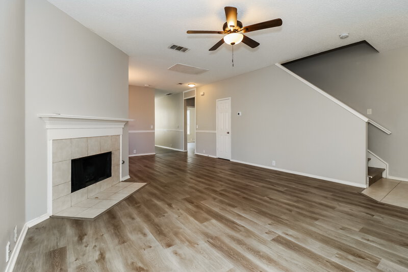 2,440/Mo, 8425 Vicksburg Lane Fort Worth, TX 76123 Living Room View 2
