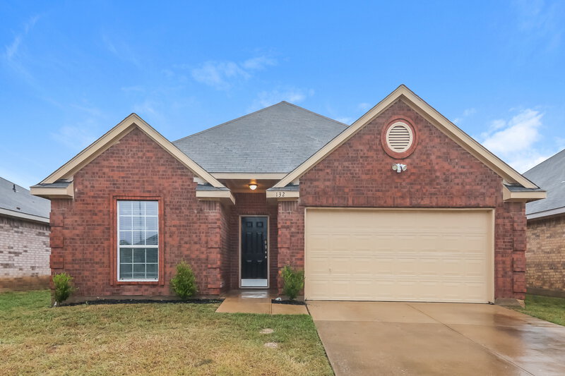 1,965/Mo, 132 Hamilton Dr Terrell, TX 75160 External View
