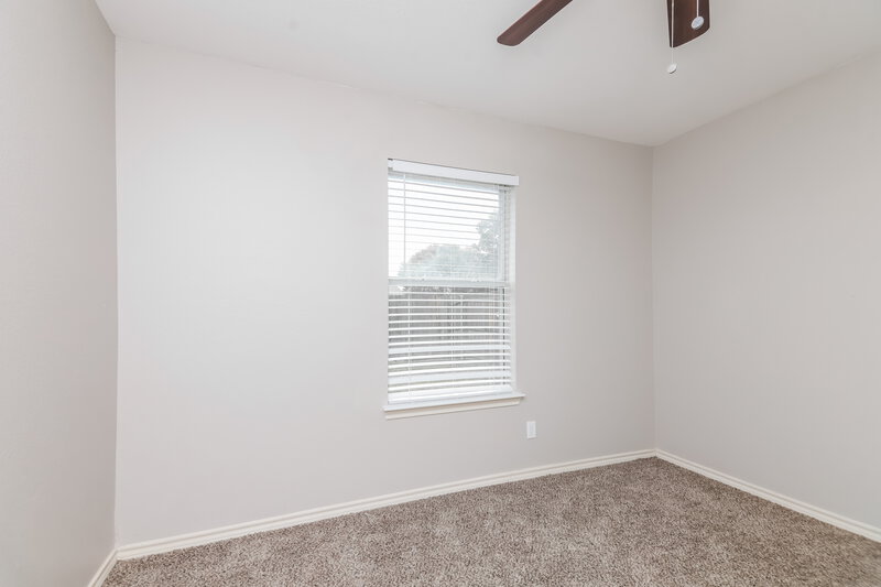1,965/Mo, 132 Hamilton Dr Terrell, TX 75160 Bedroom View