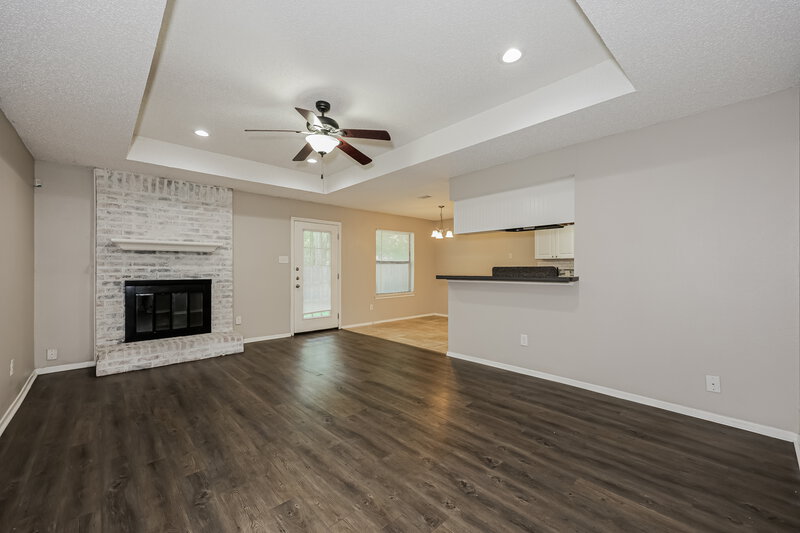 1,800/Mo, 8540 Whitney Drive White Settlement, TX 76108 Living Room View