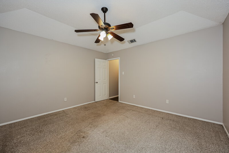 1,800/Mo, 8540 Whitney Drive White Settlement, TX 76108 Main Bedroom View 2