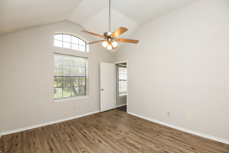 2,005/Mo, 4702 Waxwing Drive Arlington, TX 76018 Main Bedroom View 2