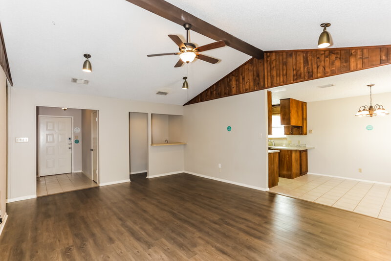 1,940/Mo, 4524 Yellowleaf Drive Fort Worth, TX 76133 Living Room View 3