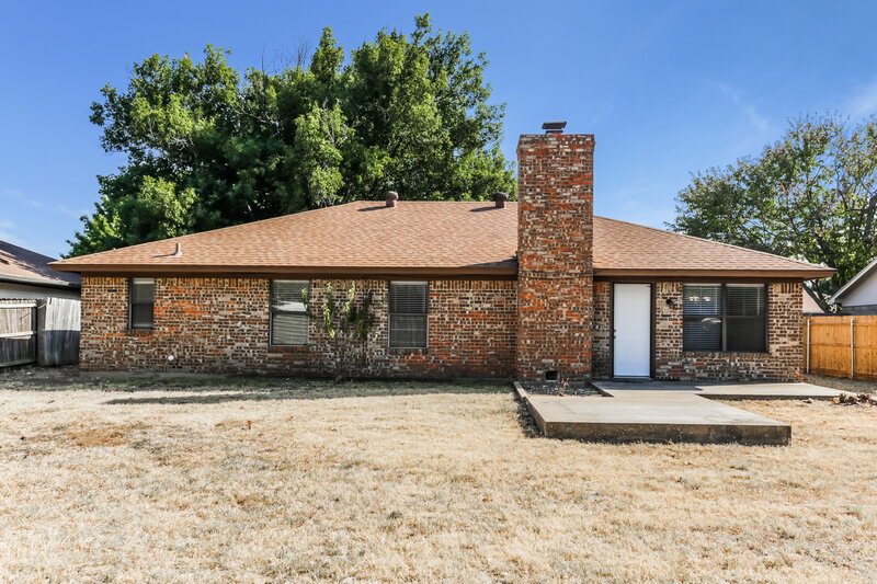 1,940/Mo, 4524 Yellowleaf Drive Fort Worth, TX 76133 Rear View 2