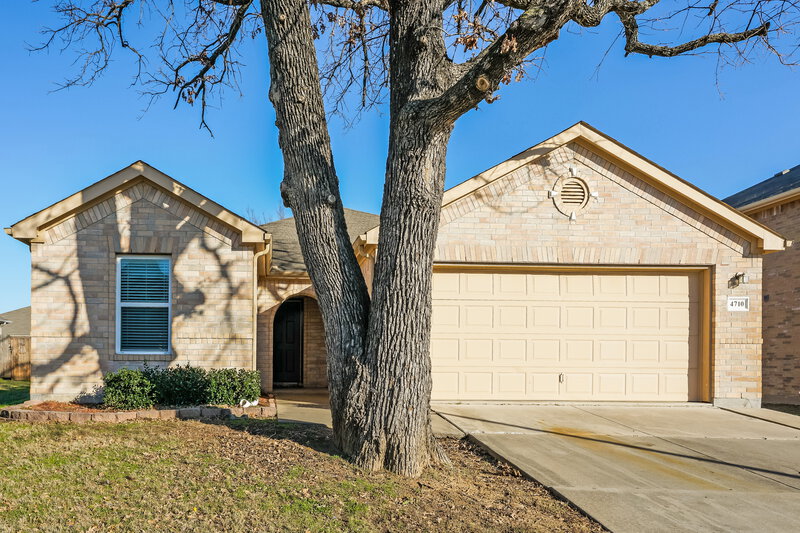 1,940/Mo, 4710 Bridlewood Lane Balch Springs, TX 75180 External View