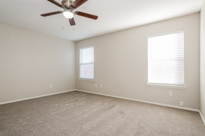 1,940/Mo, 4710 Bridlewood Lane Balch Springs, TX 75180 Main Bedroom View 2