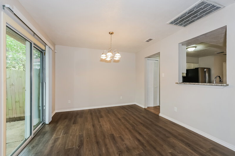 2,230/Mo, 2208 Gladstone Drive Arlington, TX 76018 Dining Room View